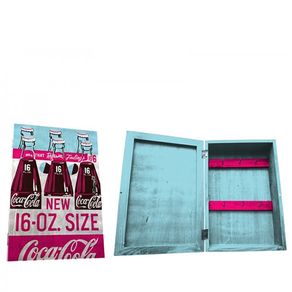 85025179-Porta-chaves-armario-garrafas-de-coca-cola-azul-e-rosa