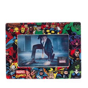 Porta-retrato-super-herois-da-marvel-colorido-frente